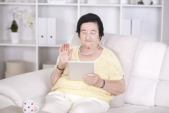 long-distance-caregiver