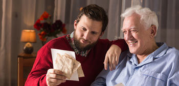 Thinkstockphotos-500777710-senior-recalling-old-times.jpg