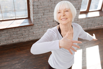 Dance Therapy: A Counterstep for the Isolation of Dementia