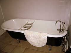 Bathphoto80735239 4f4b663924 m.jpg