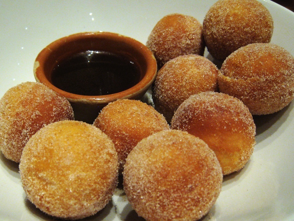 Doughnutholes.jpeg